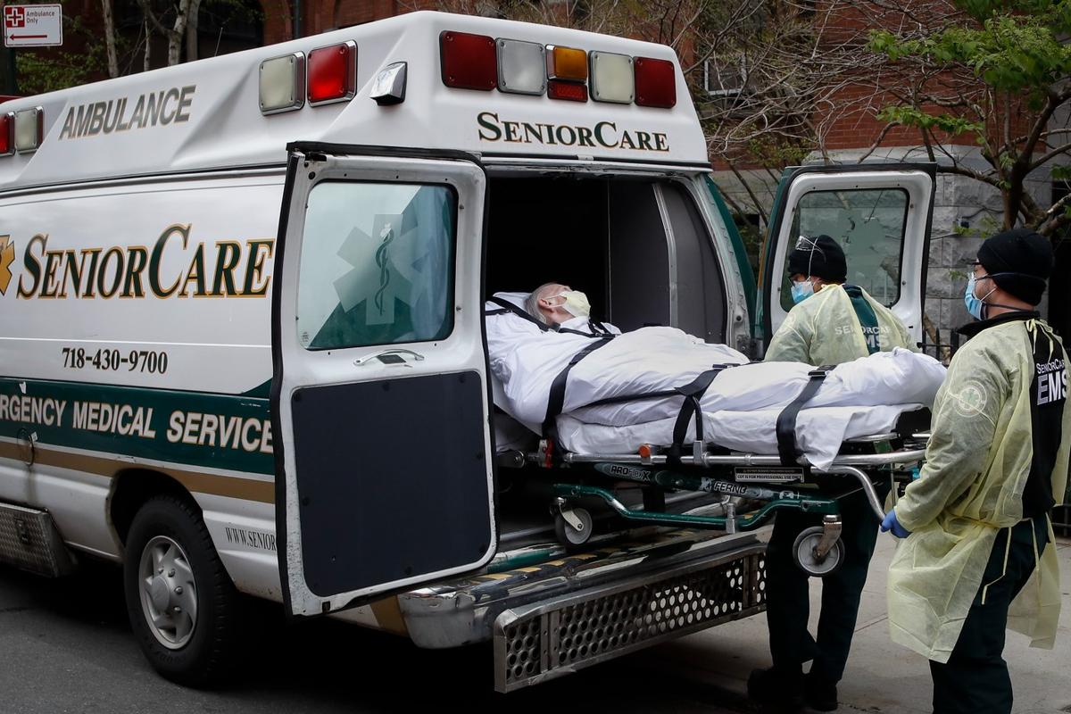 Watchdog: Nursing Home Deaths up 32 Percent in 2020 Amid Pandemic