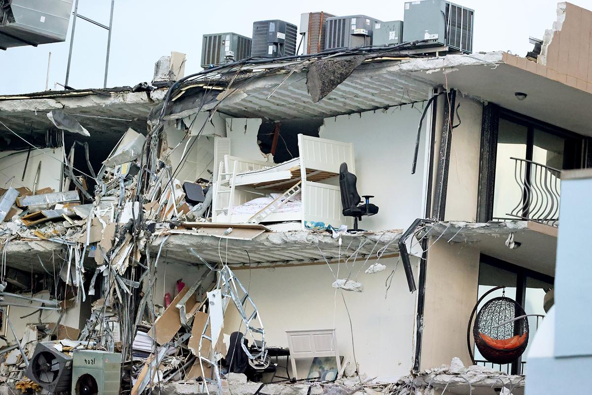 Bunk Beds Seen at Surfside Collapse Were Part of This ‘Beautiful’ Furnished Penthouse
