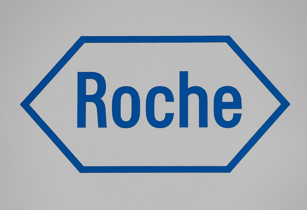 Roche to Cut 300–400 Product Development Jobs: Swiss Newspaper