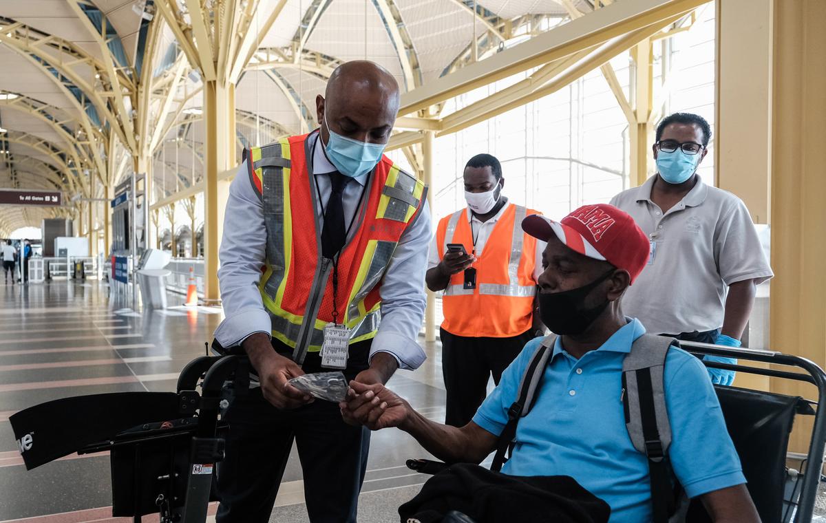FAA Asks Airports to Help Deal With Increase in Unruly Passengers
