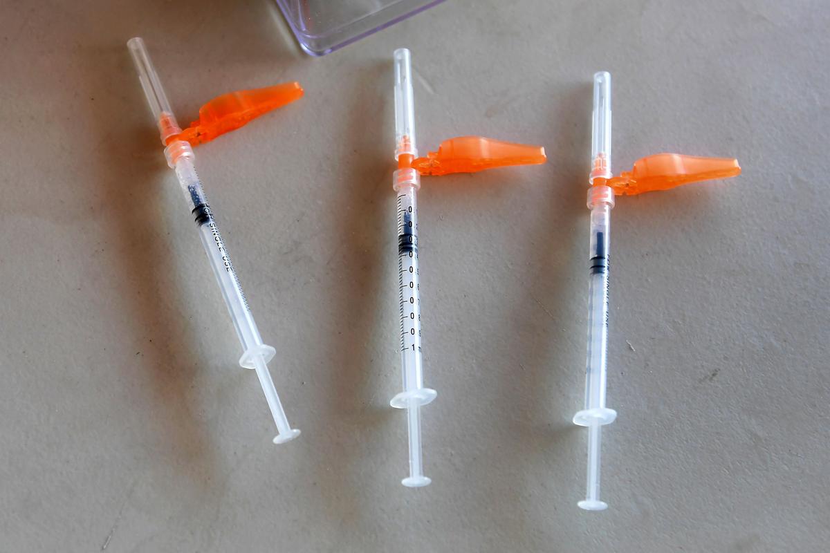 Los Angeles County Begins Offering 3rd Doses of COVID-19 Vaccine