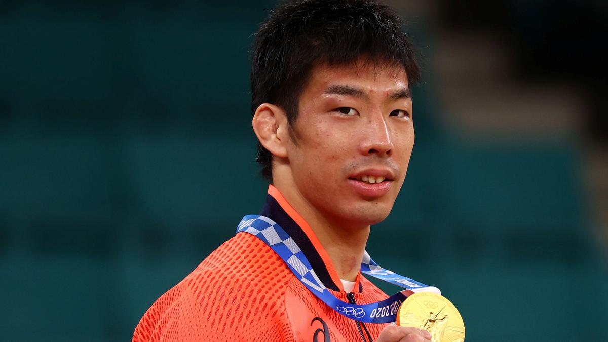 Nagase Triumphs in -81kg Judo to Continue Japanese Gold Rush