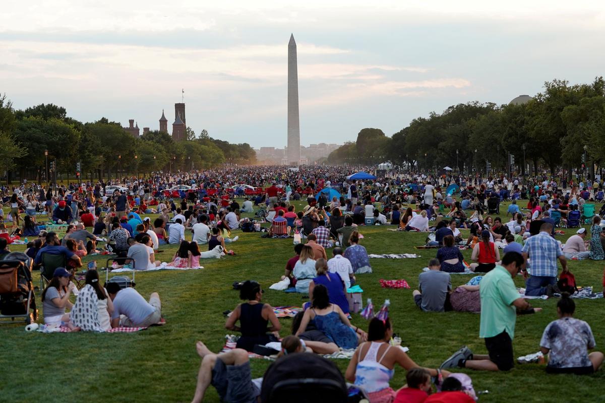 Washington Issues Sweeping Mask Requirement