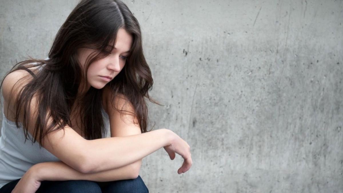 Avoid These 10 Actions that Let Your Happiness Escape