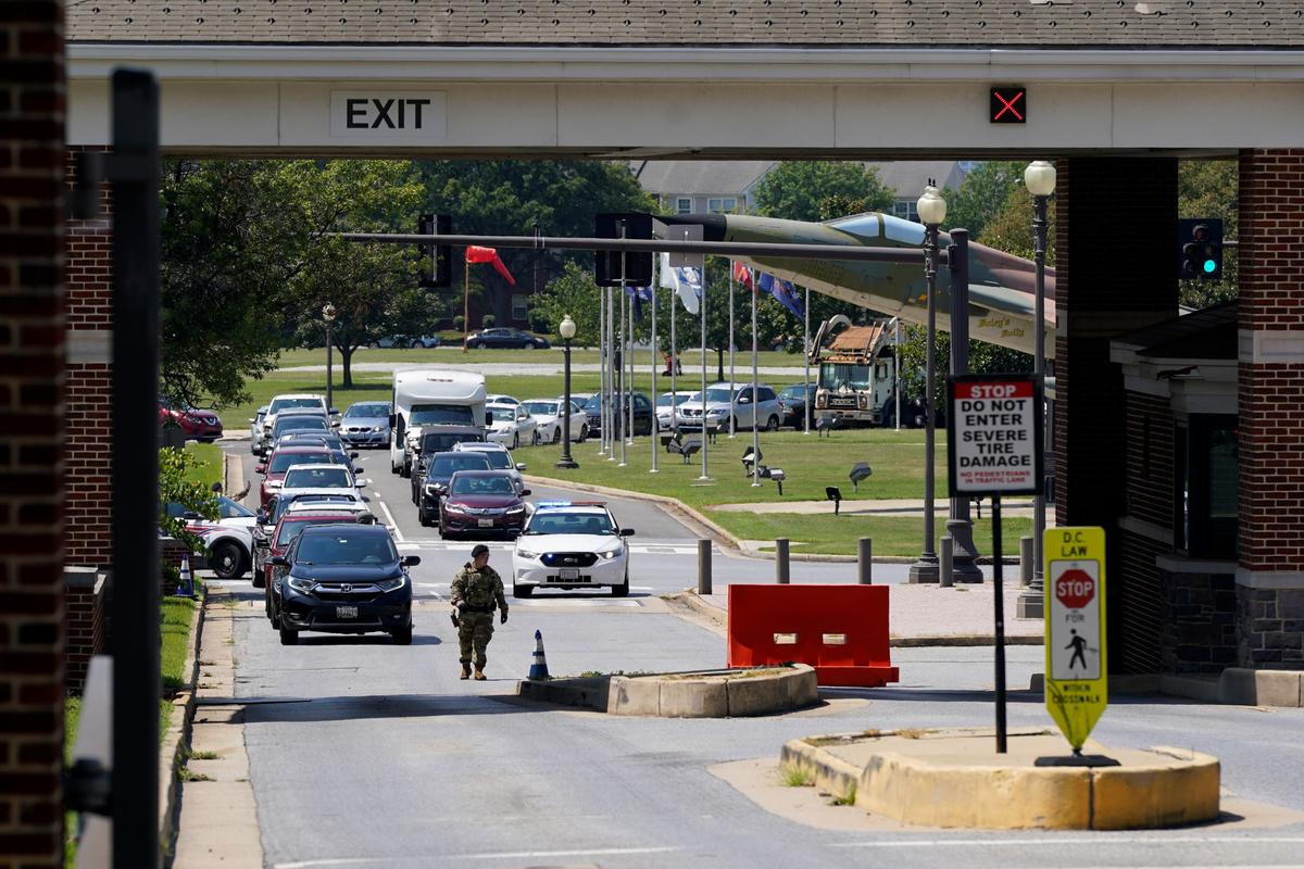 DC Military Base Locked Down Until Armed Man Detained