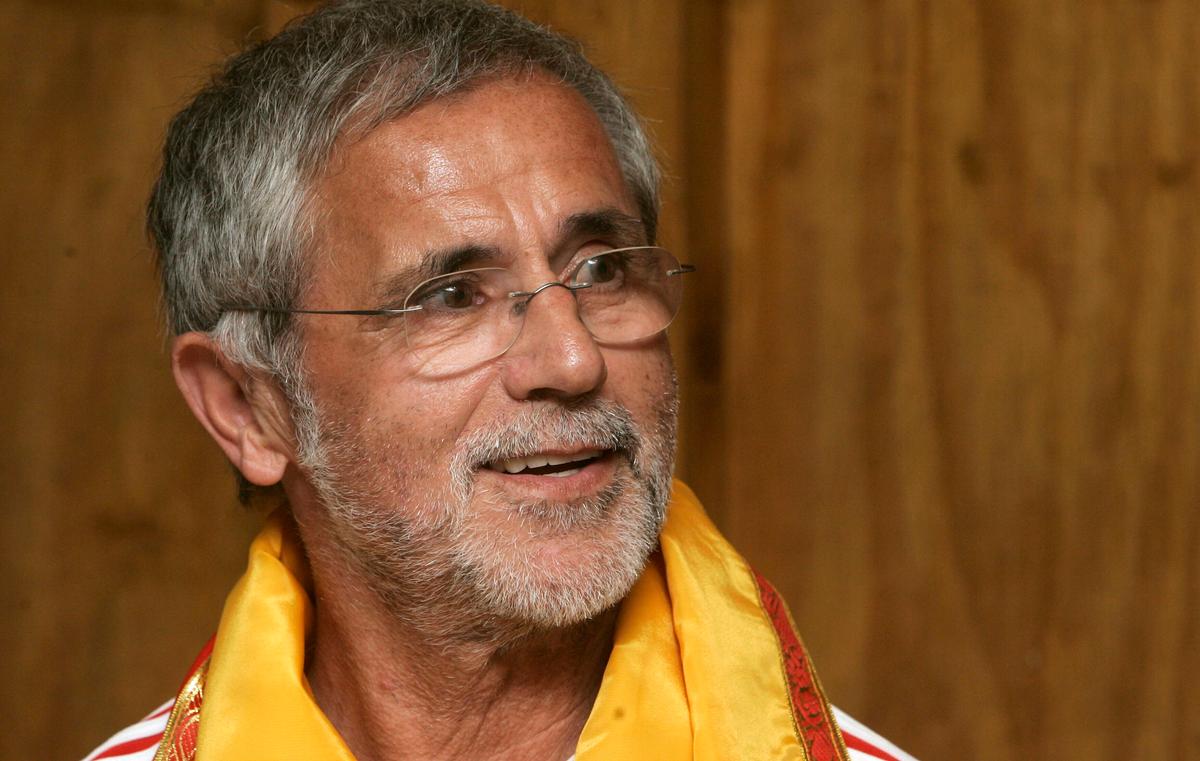 Gerd Müller, ‘The Best Striker in History,’ Dies at 75