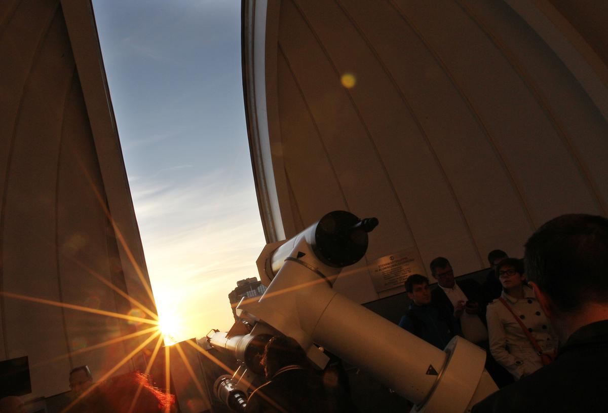 New Solar Telescope in Hawaii Aims to Open in 3 Months