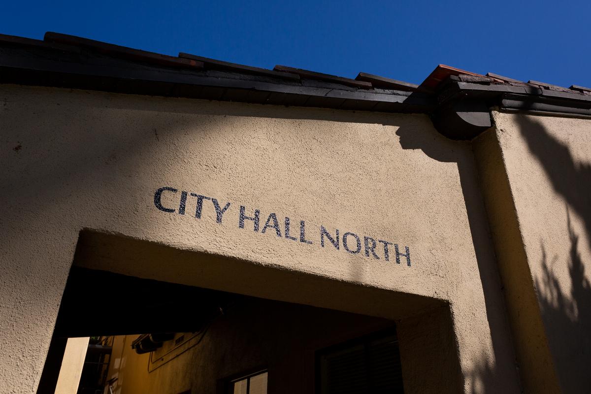Orange County DA Alleges Laguna Beach Officials Violated Brown Act