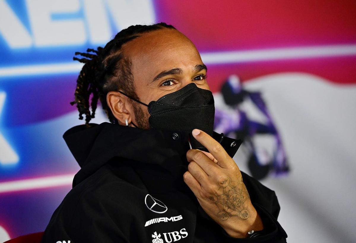 Hamilton Happy If ‘Incredibly Talented’ Russell Joins Mercedes