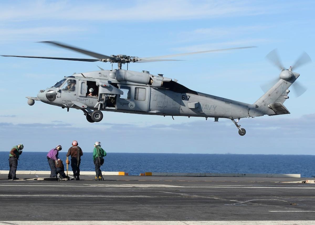 US Navy Helicopter Was Vibrating Before Crash That Killed 5