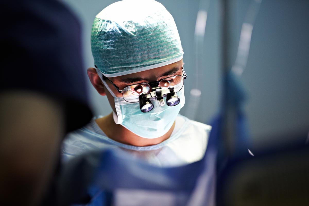 Choose Your Surgeon by Their Skill