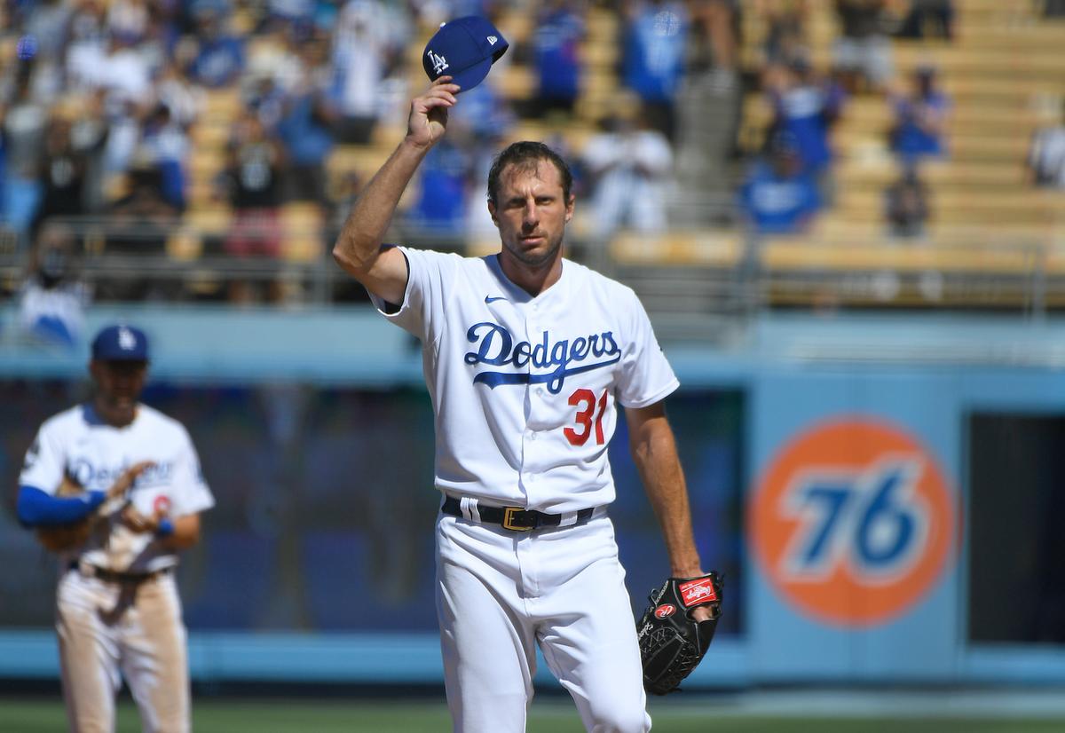 Dodgers’ Scherzer Gets 3,000th Career Strikeout, Near Perfecto vs Padres
