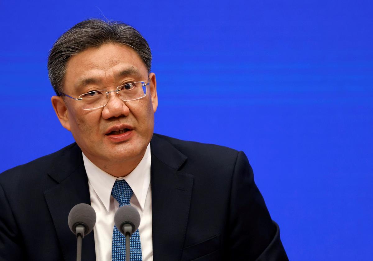 China Applies to Join Pacific Trade Pact in Bid to Boost Economic Clout