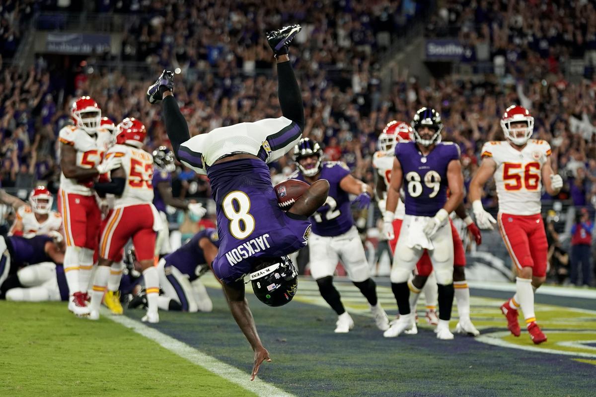 Lamar Jackson Finally Leads Ravens Over Chiefs 36–35