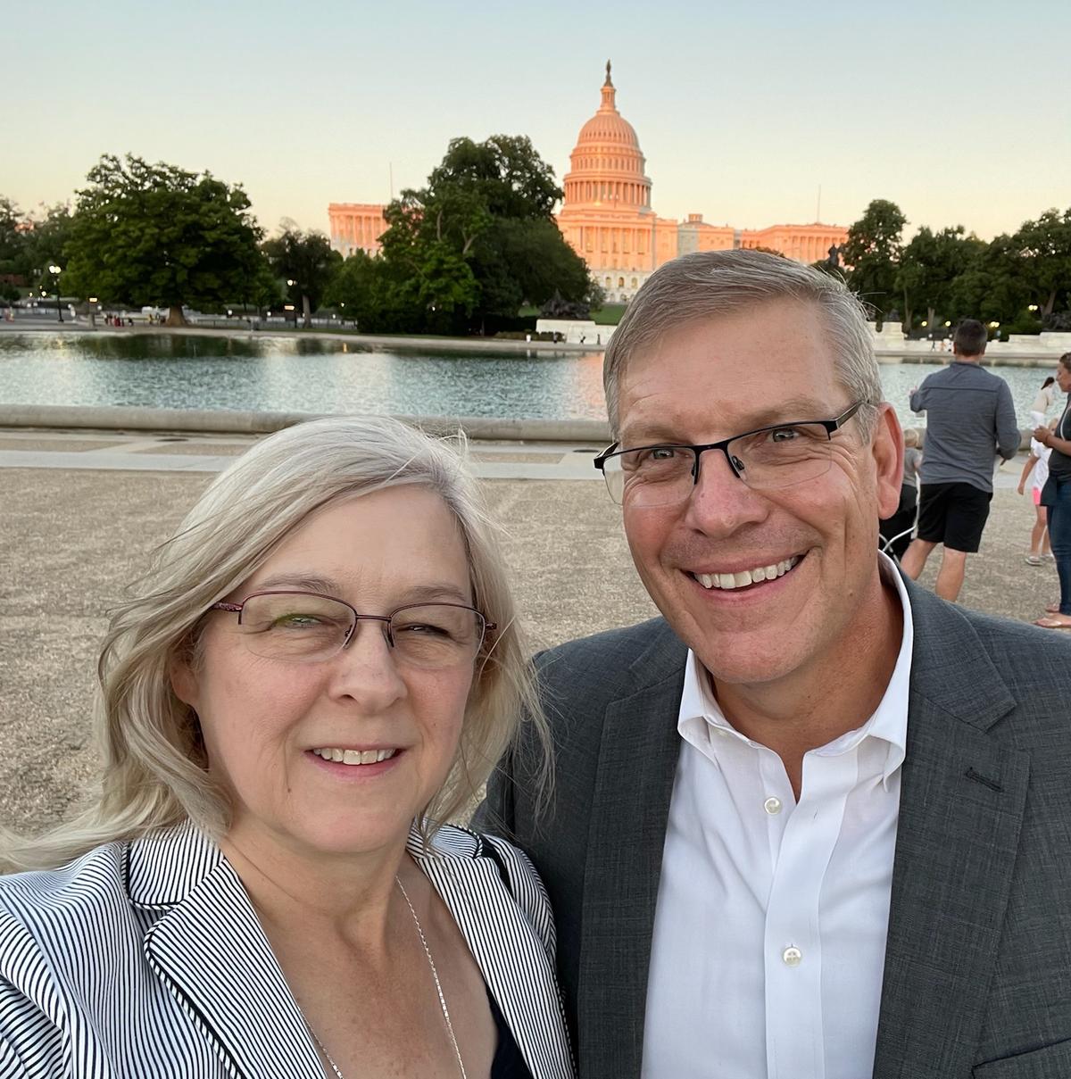 Amid Washington’s Political Conflicts, Members of Congress, Spouses Find Oasis of Calm at Alabaster House