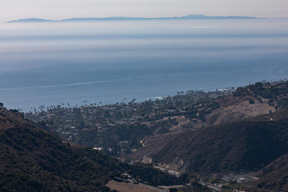 Deaf California Football Team Makes History Winning First Title
