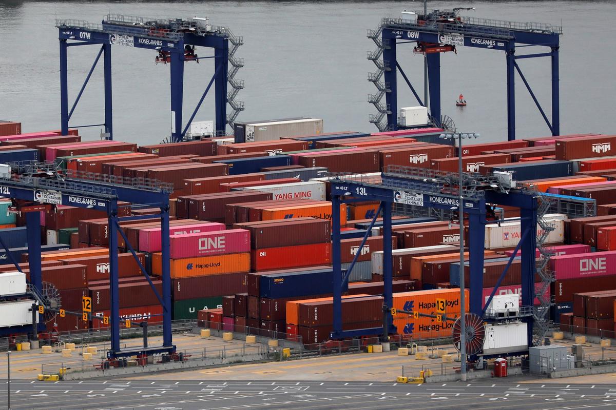US Consumer Confidence Hits Seven-Month Low; Goods Trade Deficit Widens