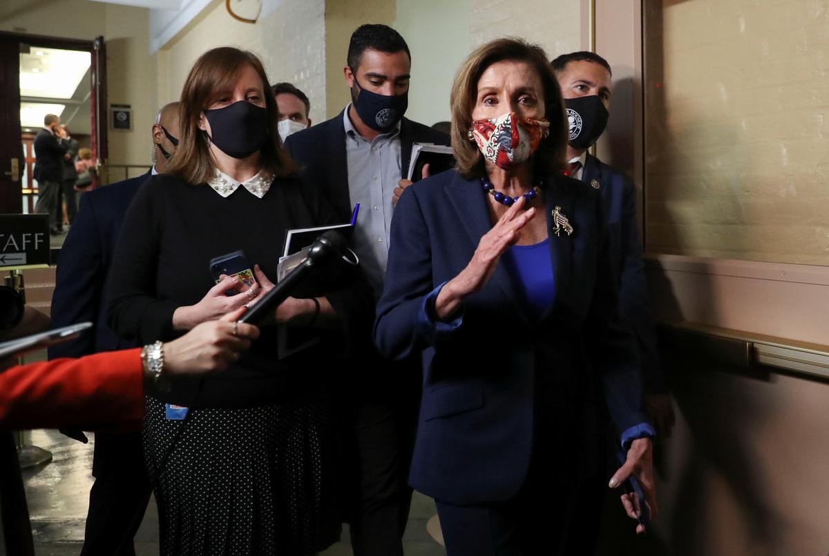 Democratic Leadership Downplays Threats to Passage of Budget, Infrastructure Bills, Rank and File Still Uncertain