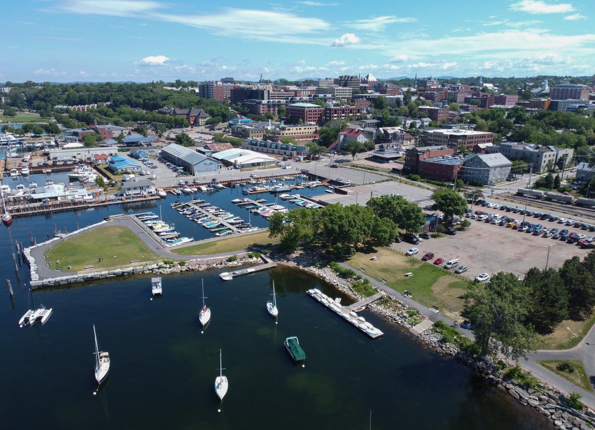 US State With Highest Vaccination Rate Hit by Virus Surge