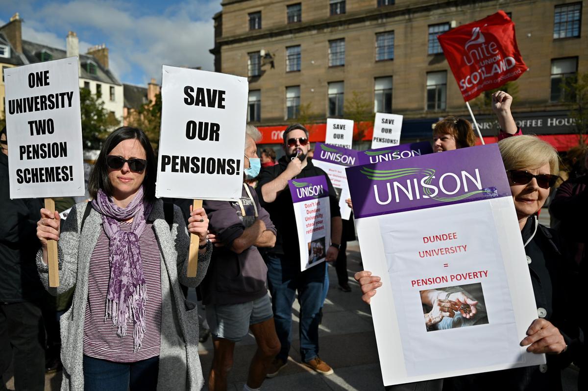 UK Universities Face ‘Enormous Disruption’ as Staff Balloted for Strike Action