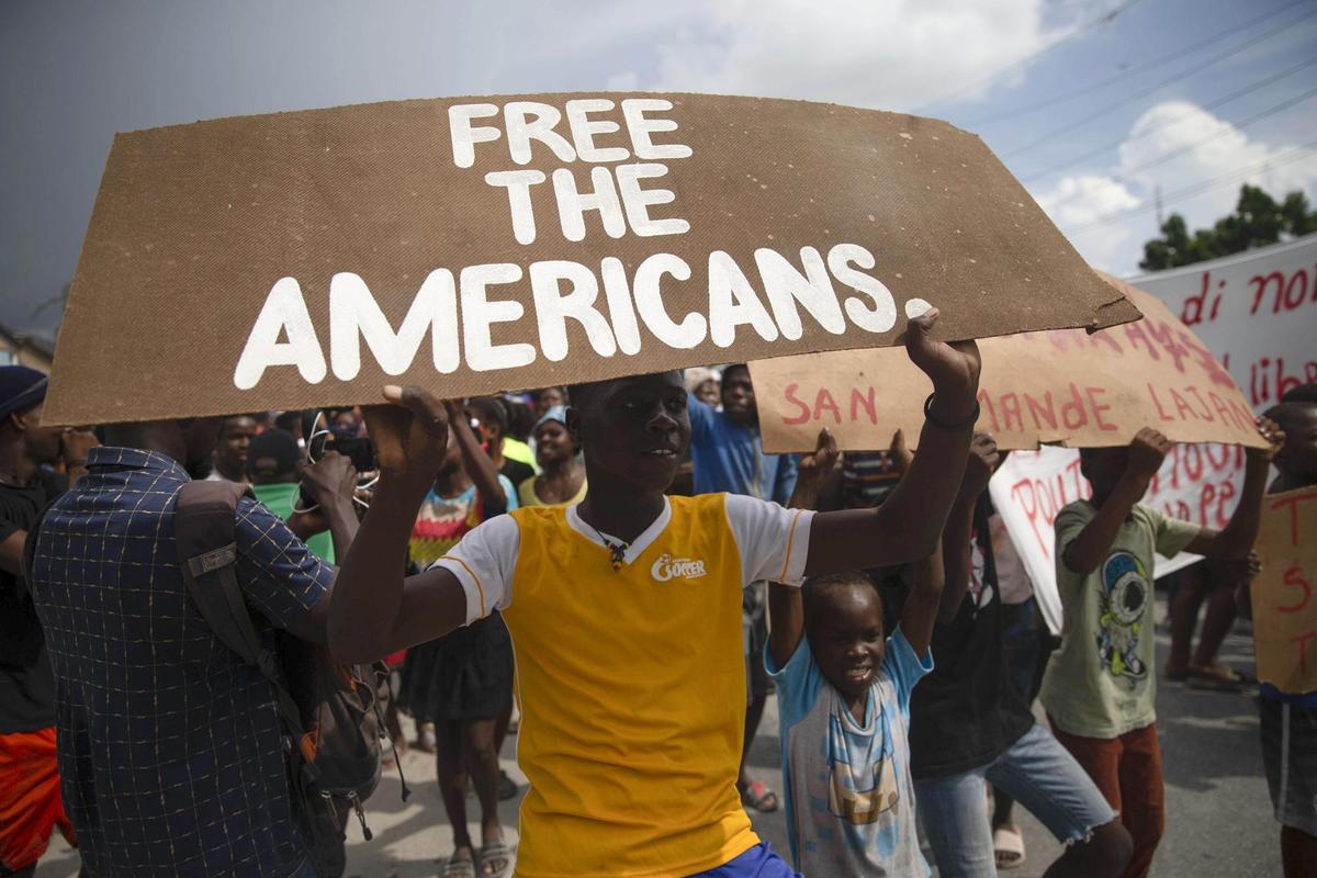 Haiti Gang Leader Threatens Killing 17 US and Canadian Captives