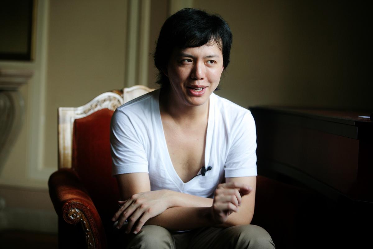 Chinese Police Detain Concert Pianist Li Yundi Over Prostitution Allegations