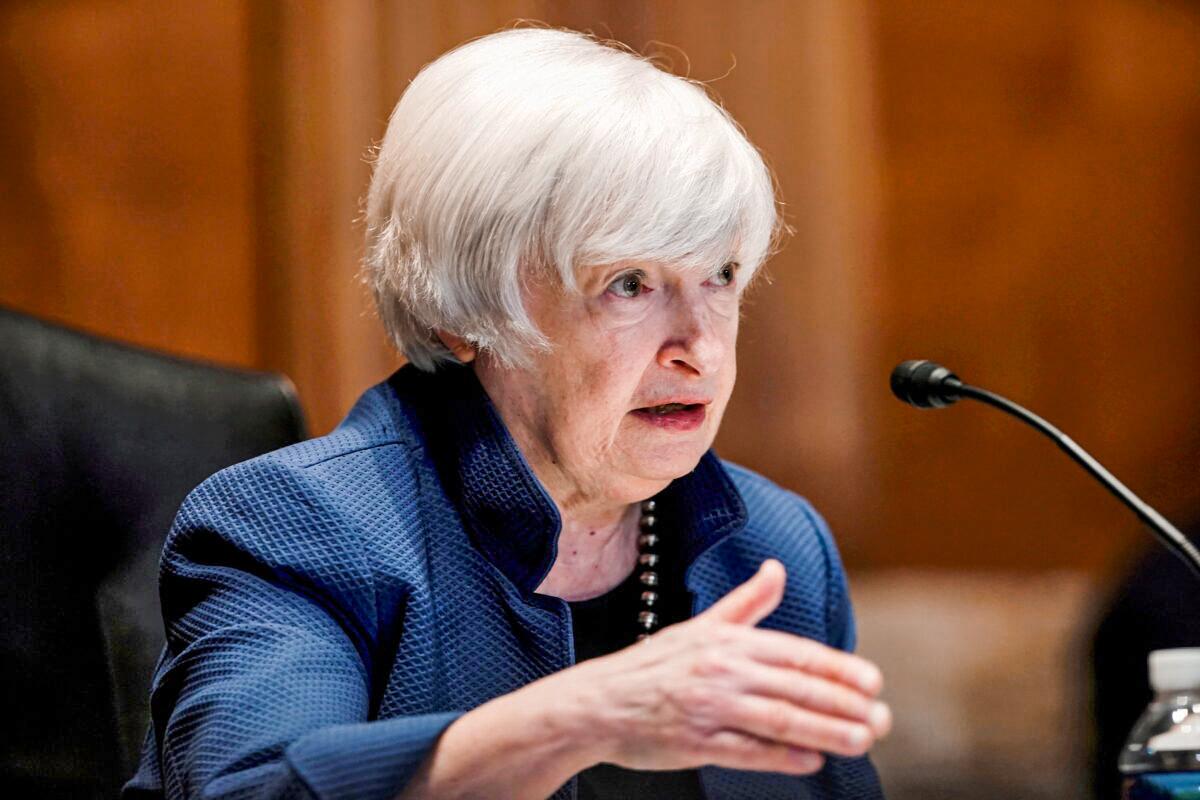 Treasury Secretary Says US Not Losing Control Over Inflation as Twitter CEO Issues Dire Warning