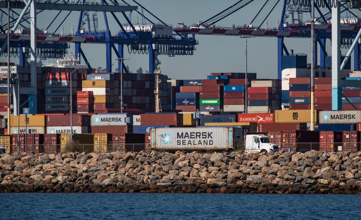 Dairy, Agriculture Exports Take a Hit in Ongoing Supply Chain Snarl