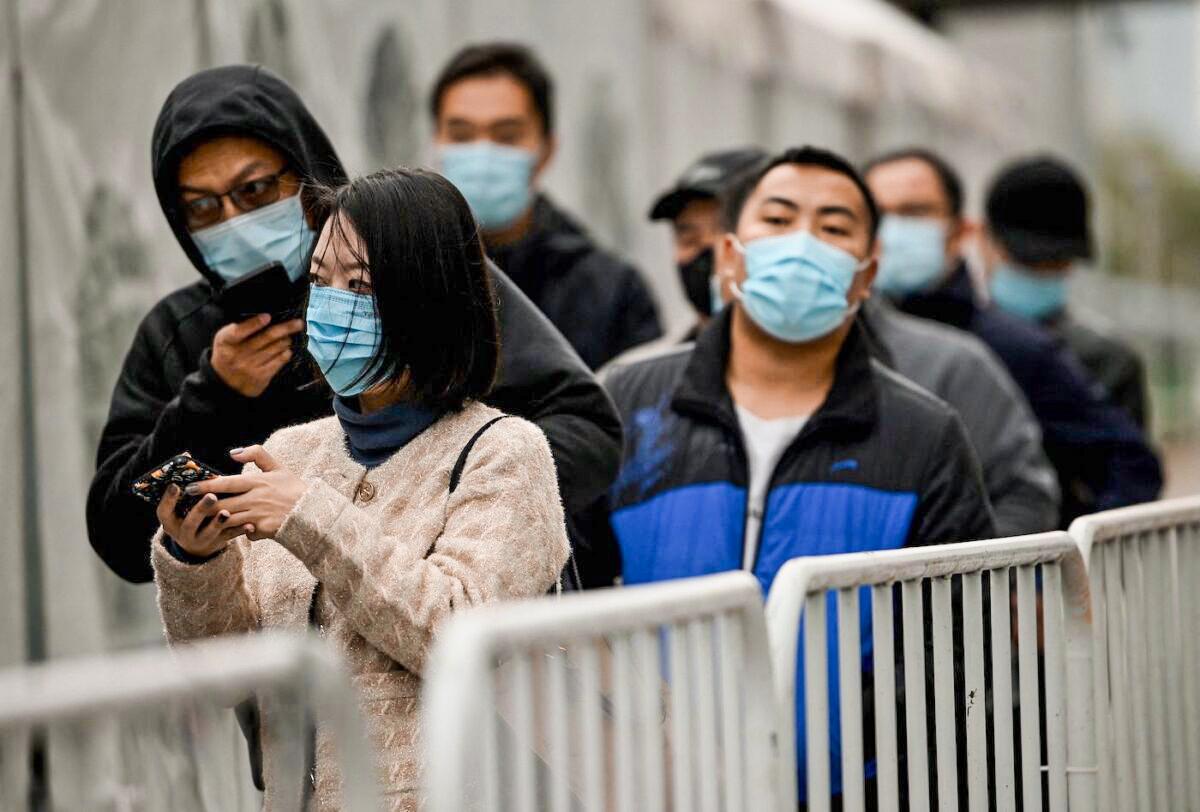 COVID-19 Spreads to Beijing’s Political Center, Traveling Residents Not Allowed to Return