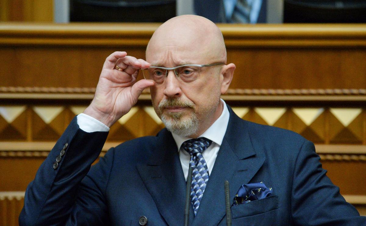 Ukraine Appoints New Defence Minister Amid Scrutiny on Russian Troop Movements