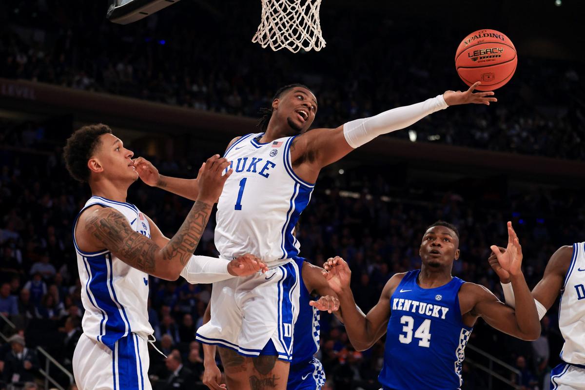 Top 25 Basketball Roundup: No. 9 Duke Beats No. 10 Kentucky in Opener