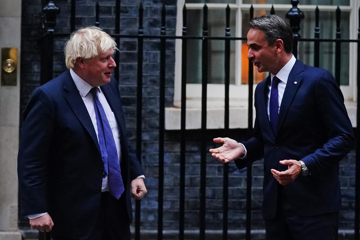 Boris Johnson Stands Firm to Greek PM Over the Parthenon Marbles