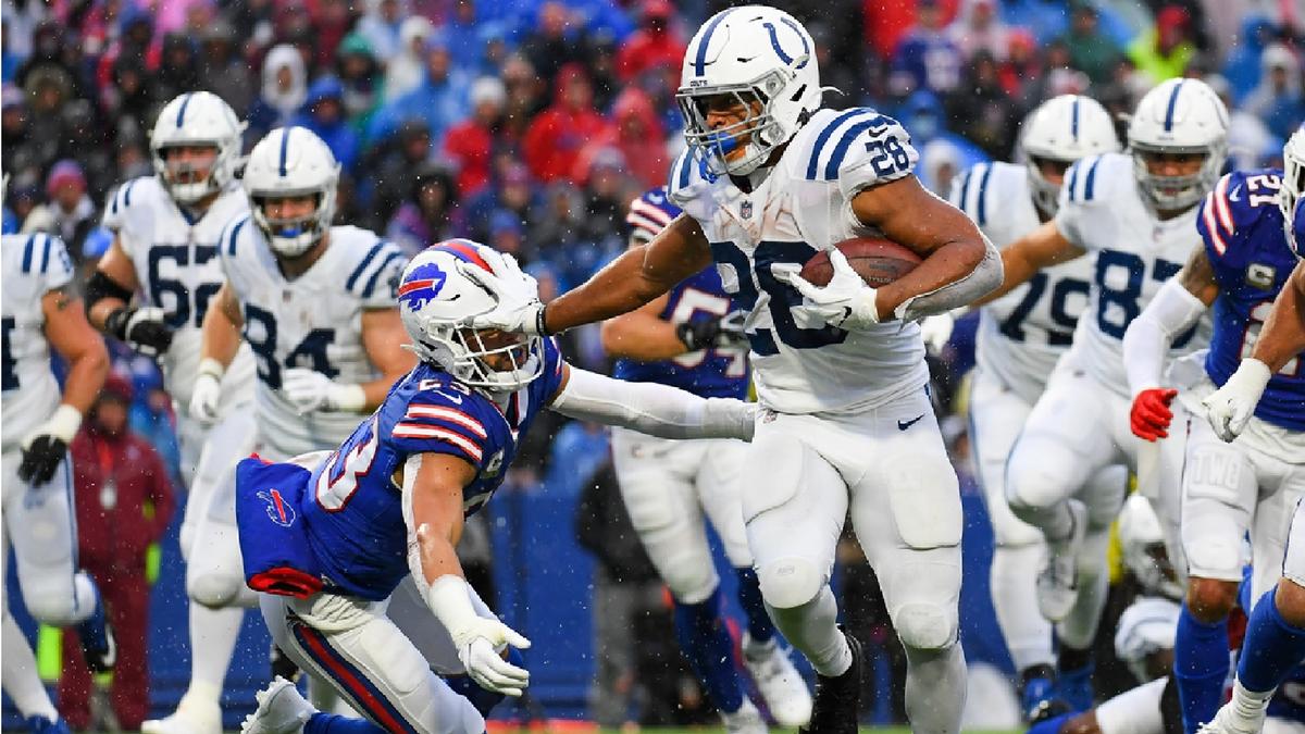 NFL Roundup: Jonathan Taylor Scores 5 Times as Colts Blast Bills
