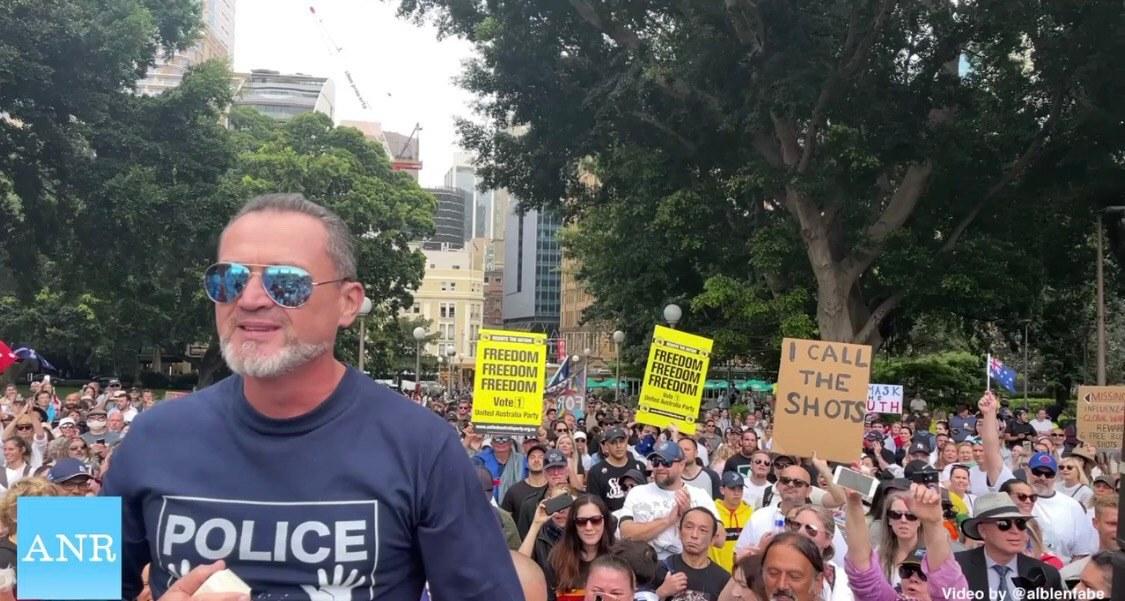 ‘The Govt Is Misusing the Police’: Former Aussie Police Officer Protests COVID-19 Mandates