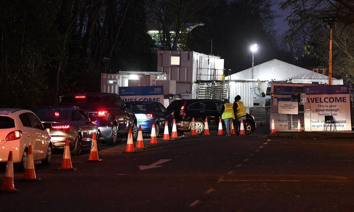 UK’s Omicron-Related Deaths Rise to 7 as London Mayor Declares ‘Major Incident’