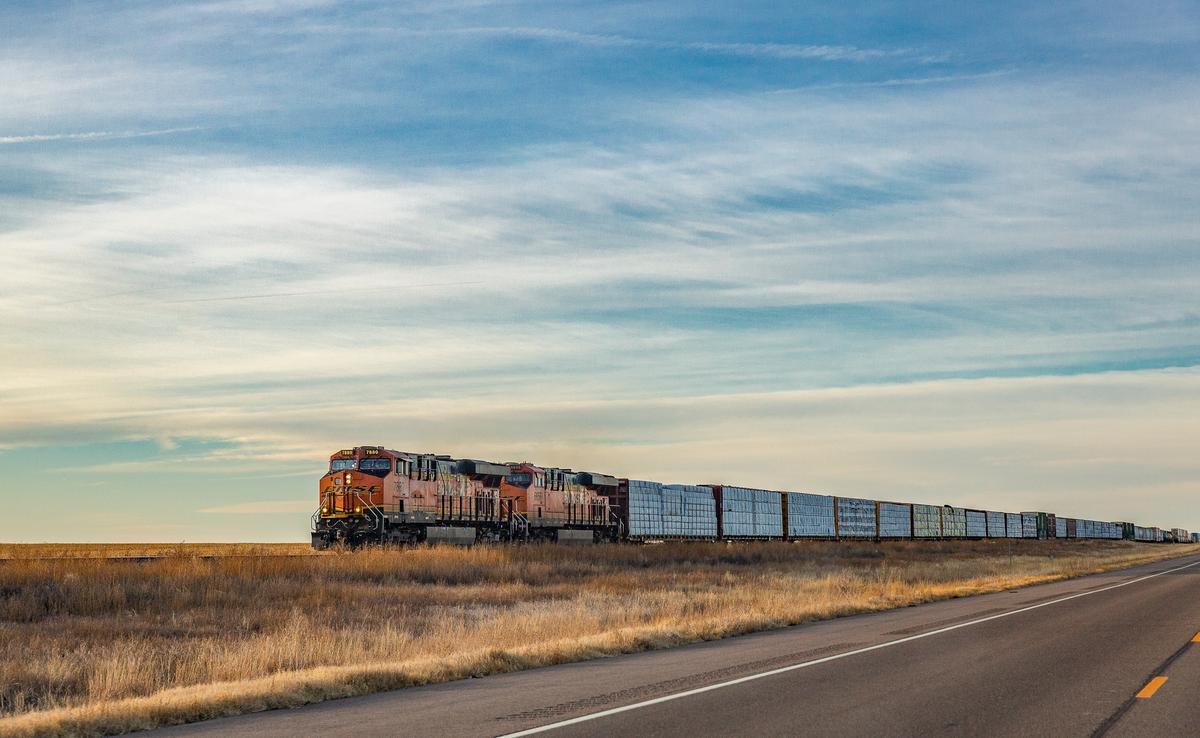 Los Angeles Area Cargo Thefts Turn Deadly