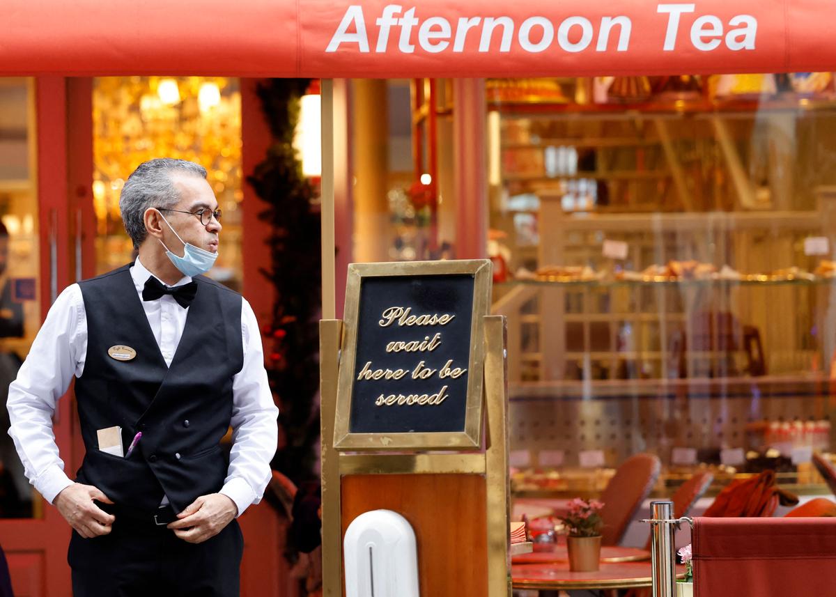 Omicron up to 70 Percent Less Likely to Result in Hospitalization: UK Health Security Agency