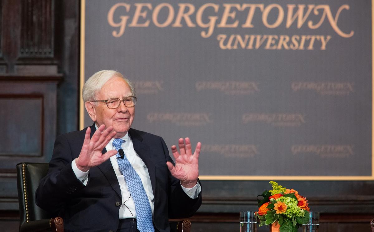 Warren Buffett Makes More Than $120 Billion on Apple’s $3 Trillion Milestone: ‘It’s Probably the Best Business I Know in the World’