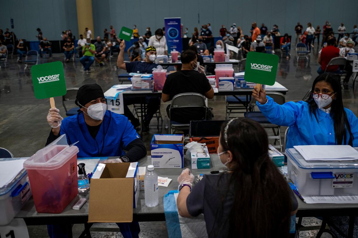 Puerto Rico Mandates COVID-19 Booster Shots for Students Over Age 12