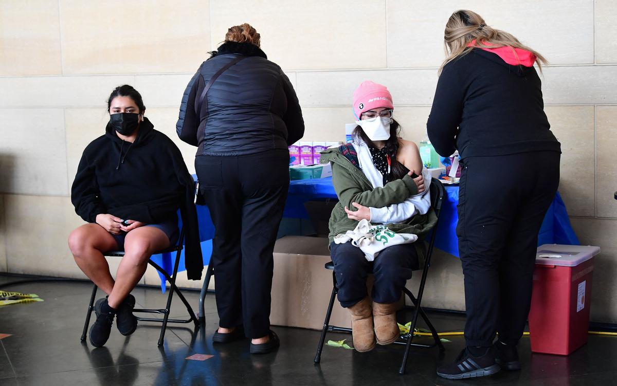 FDA Says No Safety Signals From Booster Shots After European Regulator Warning