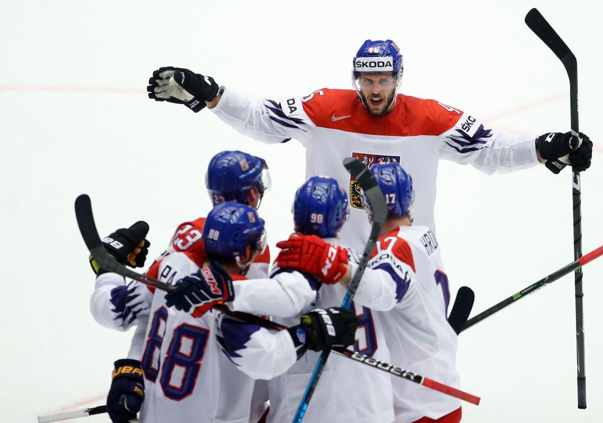 6 Czech Players Test Positive Ahead of Olympic Training Camp