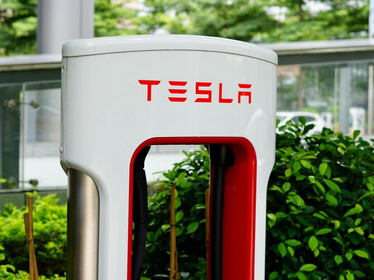 Tesla Secures 5-Year Lithium Supply Deal Starting Next Year With Australia’s Liontown