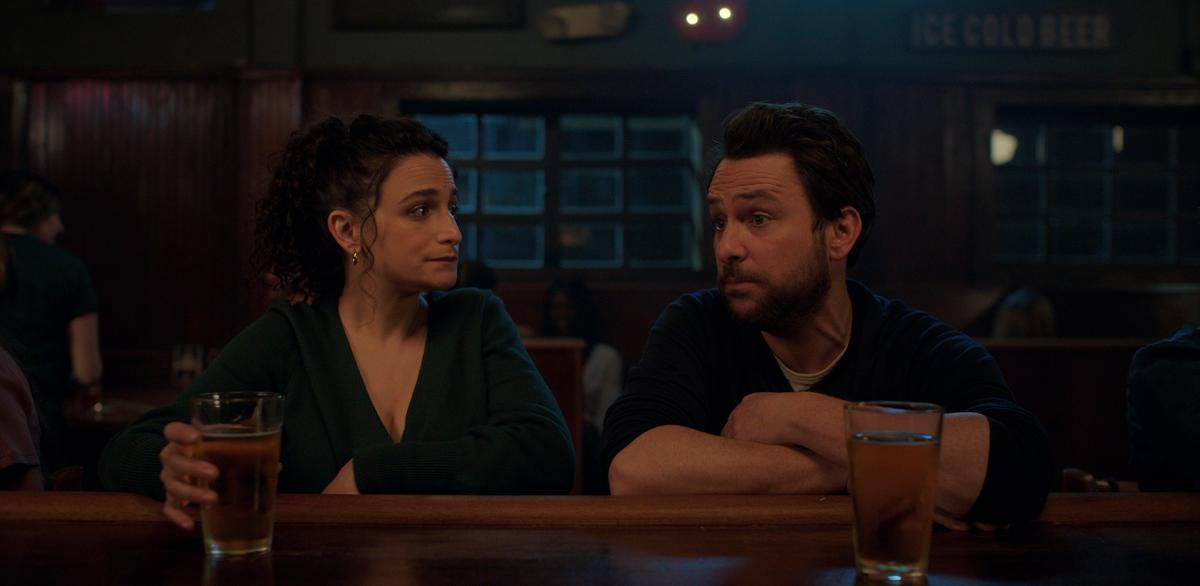 Emma (Jenny Slate) and Peter (Charlie Day) become friends after getting simultaneously dumped, in "I Want You Back." (Jessica Miglio/Amazon Content/Services LLC)