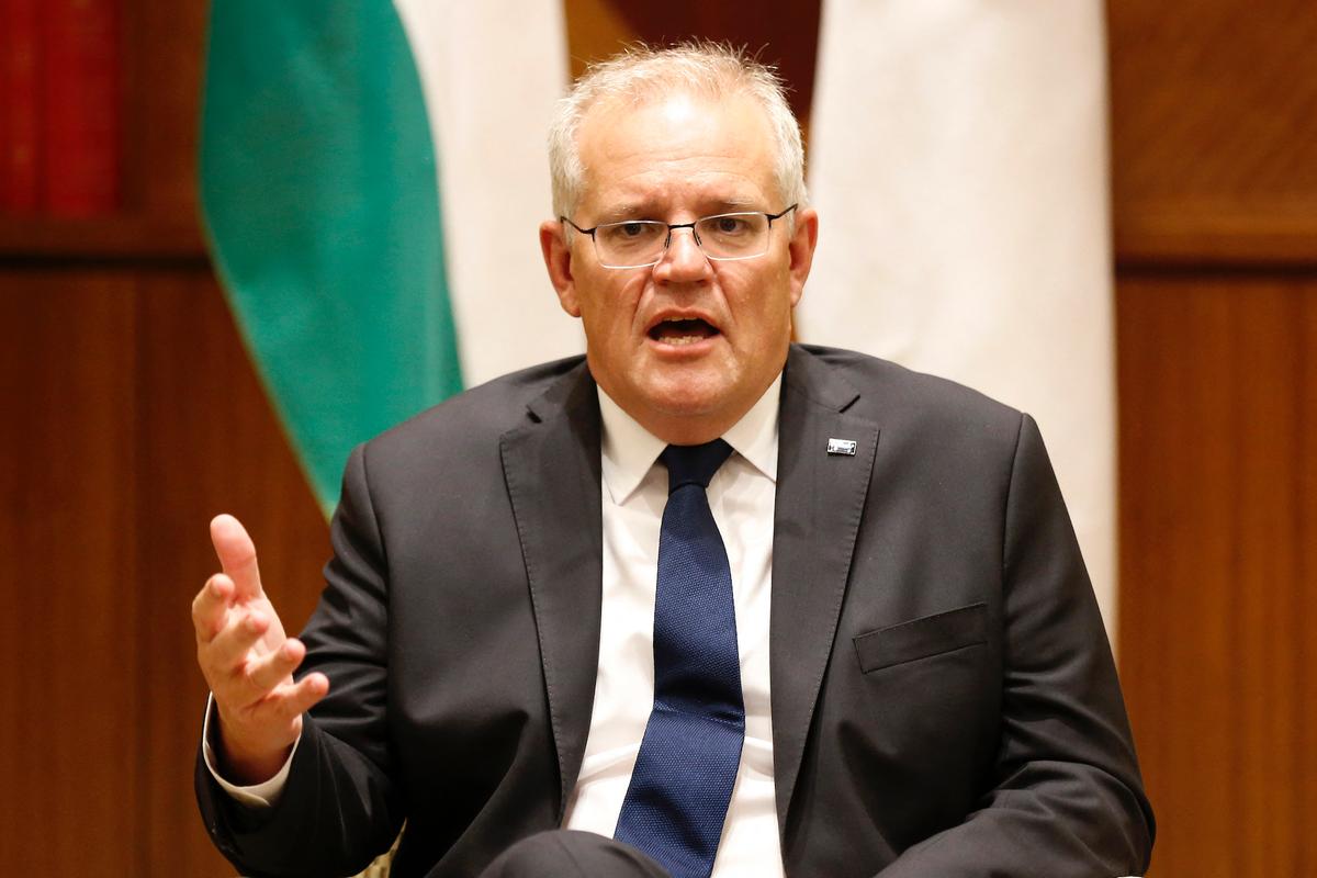 Australian Prime Minister Warns Citizens to Leave Ukraine