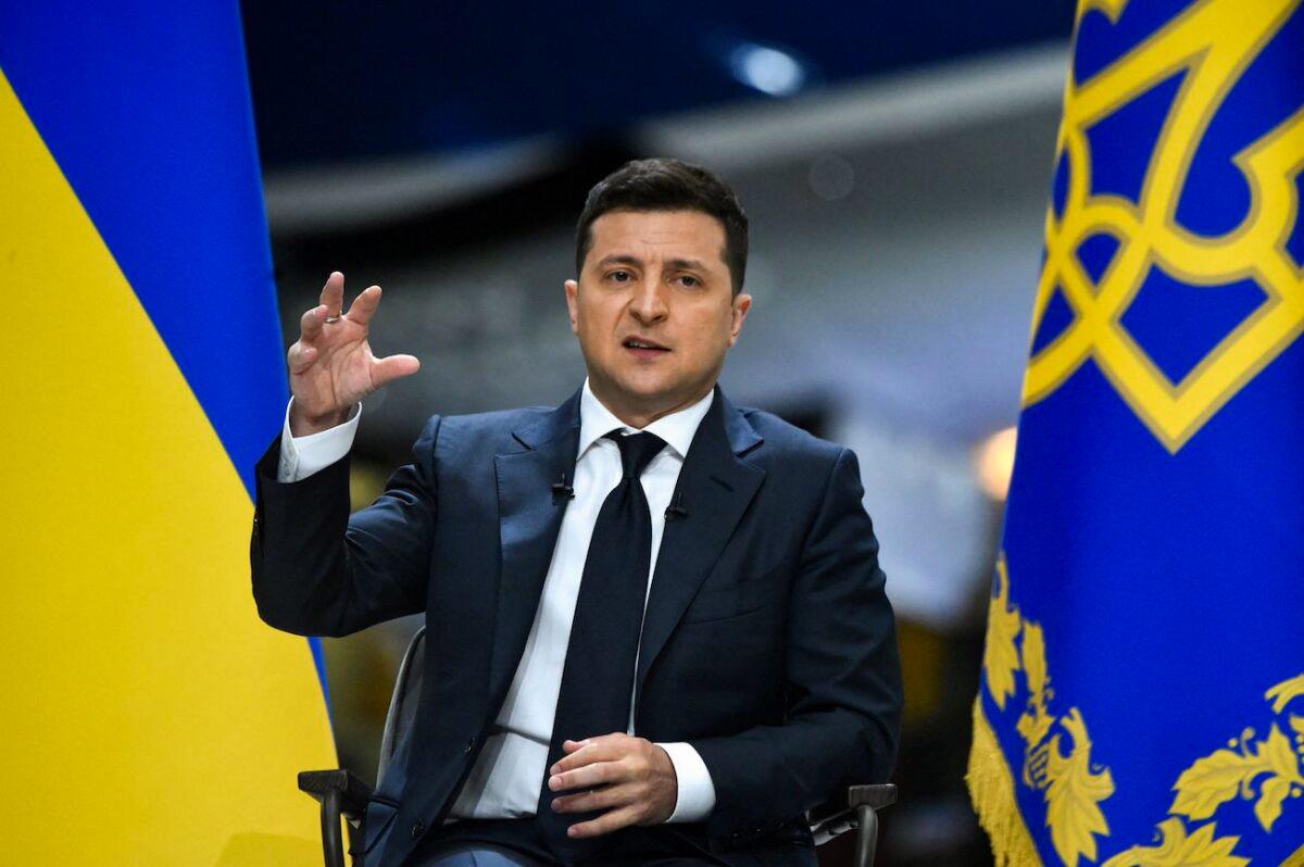 Ukraine’s Zelensky Invites Biden to Visit in Coming Days in Hopes of Deescalating Situation With Russia
