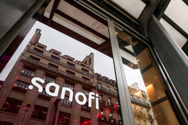 Sanofi logo at the company's headquarters in Paris, France, on Feb. 4, 2022. (Benoit Tessier/Reuters)