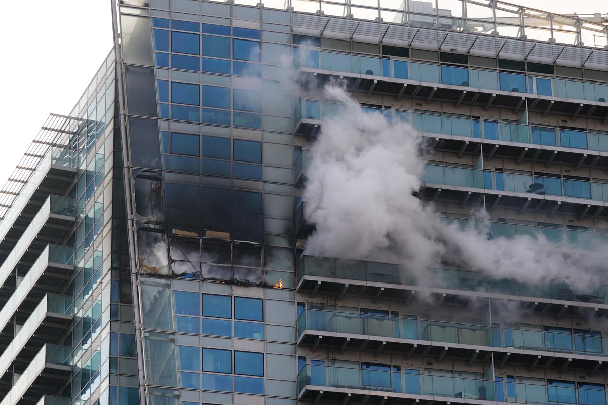 Fire Breaks out at Block of Flats and Offices in London