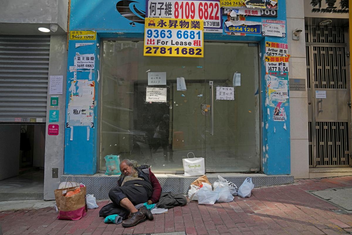 Hong Kong’s Poverty Rate at Record High