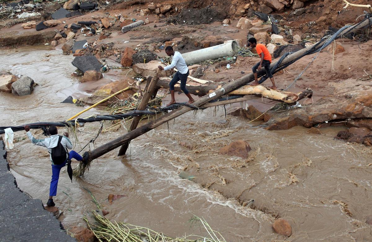South Africa’s Durban Area Hit by Heavy Floods, 45 Dead