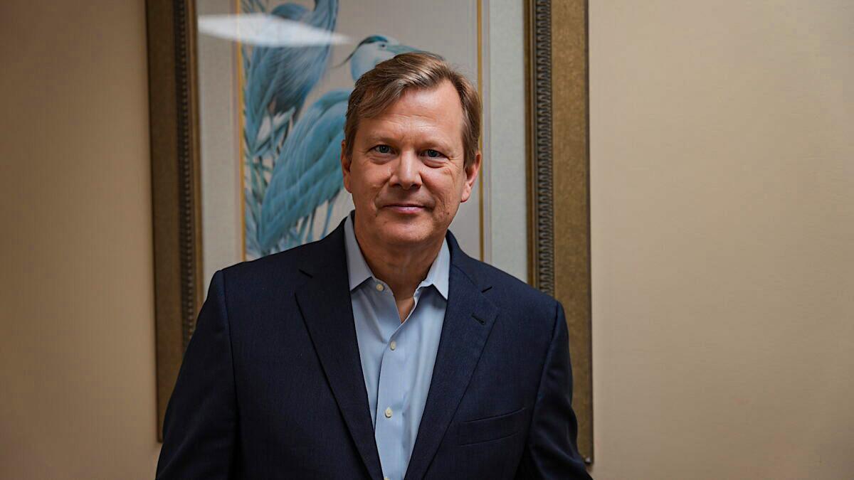 Beijing’s ‘Elite Capture’ Strategy Was a Success: Peter Schweizer